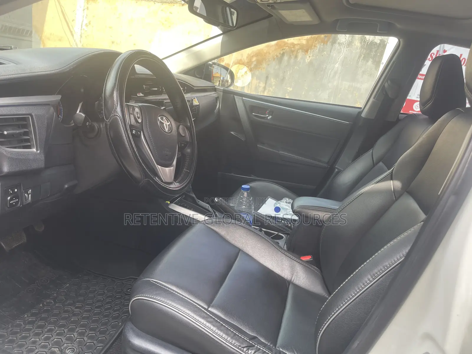 Toyota Corolla S 4dr Sedan (1.8L 4cyl CVT) 2016 White