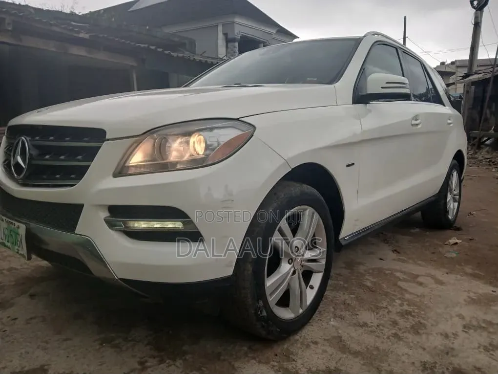 Mercedes-Benz M Class ML 350 BlueTEC 4Matic 2012 White