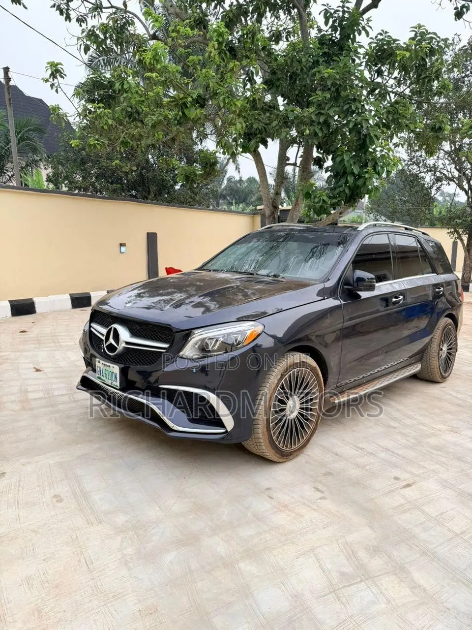 Mercedes-Benz GLE-Class GLE 350d 4MATIC 2017 Blue