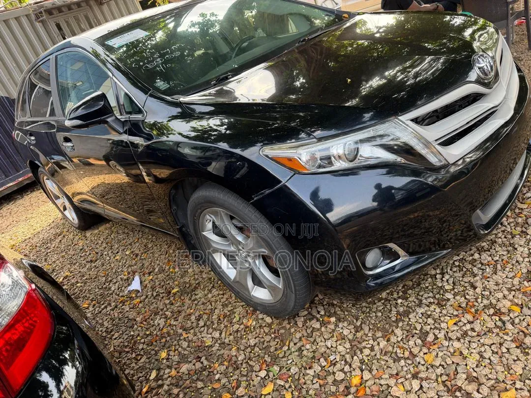Toyota Venza Limited 2015 Black