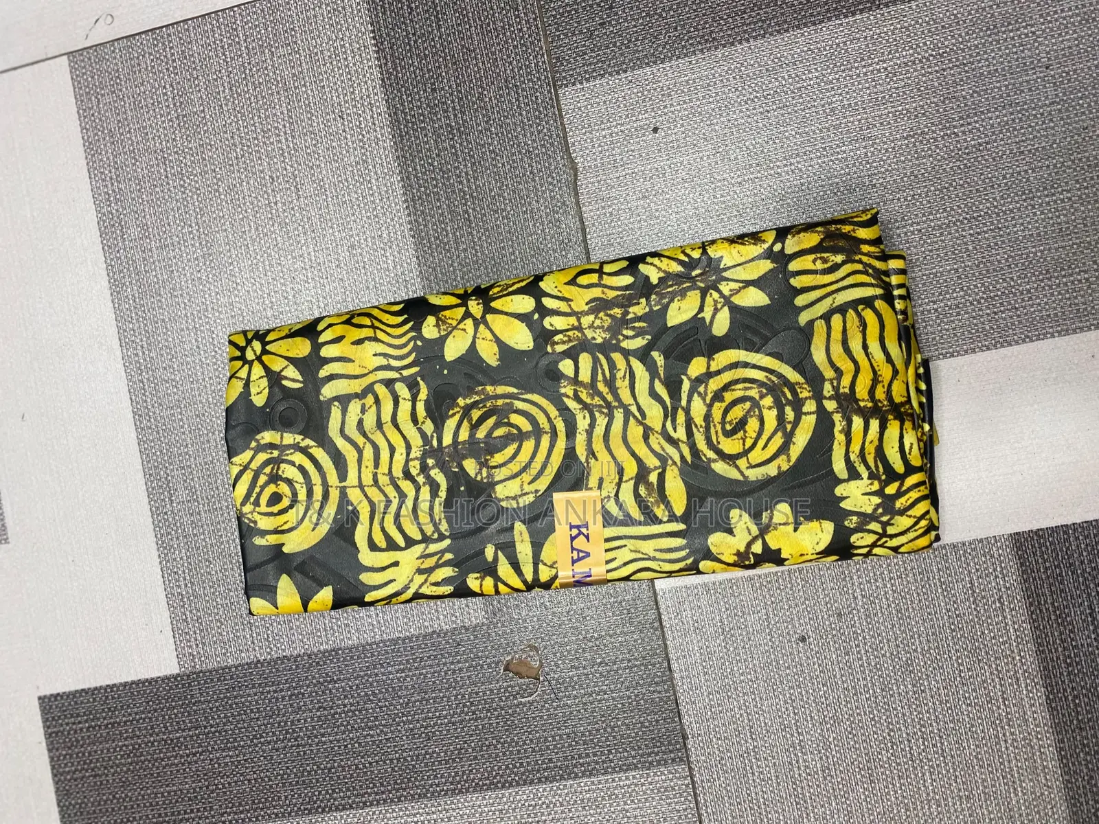 Yellow & Black Floral Swirl Printed Fabric, 5Yards
