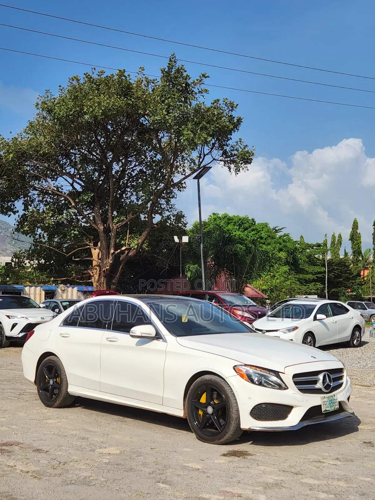 Mercedes-Benz C400 4Matic AWD Sedan (3.0L V6 7A) 2015 White