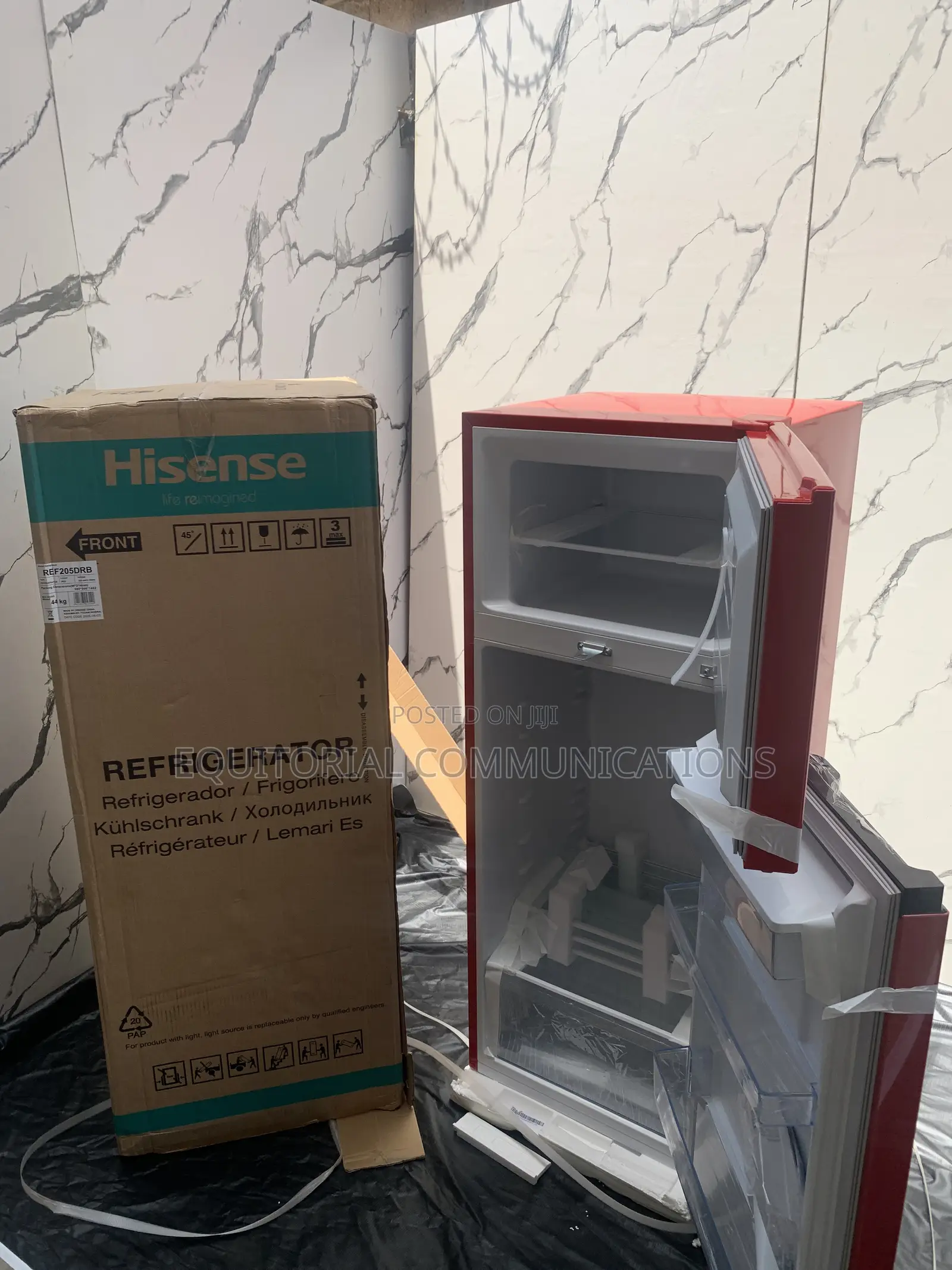 Hisense REF205DRB 204L Fridge for Contemporary Kitchens