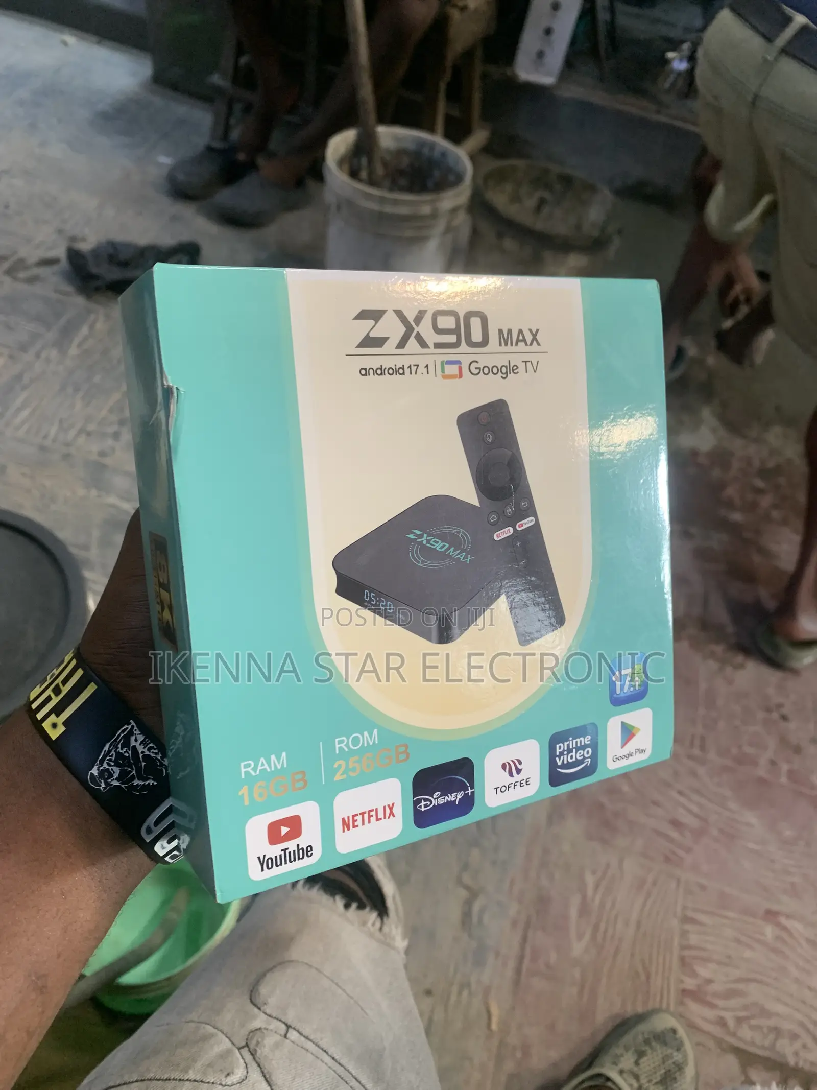 ZX90 Ultra Android TV Box 16GB Storage 256GB Expandable 4K Smart