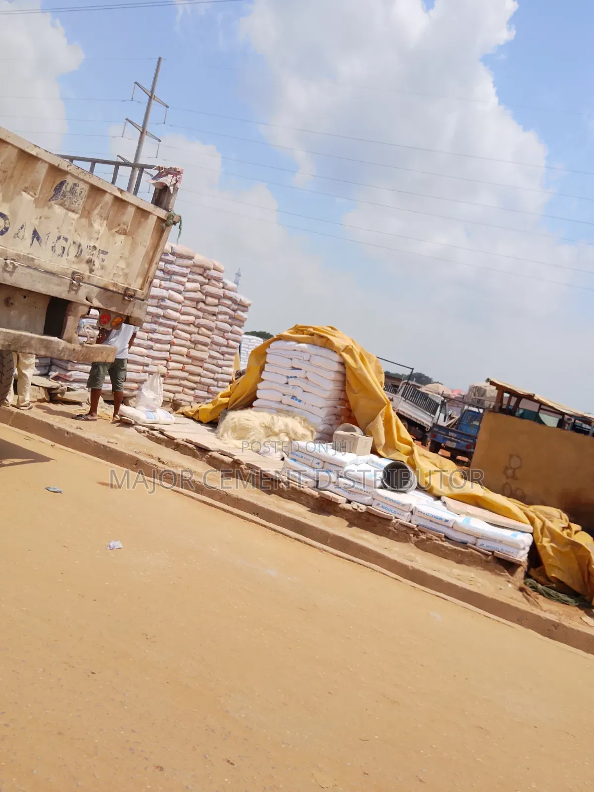 Dangote Cement √ 