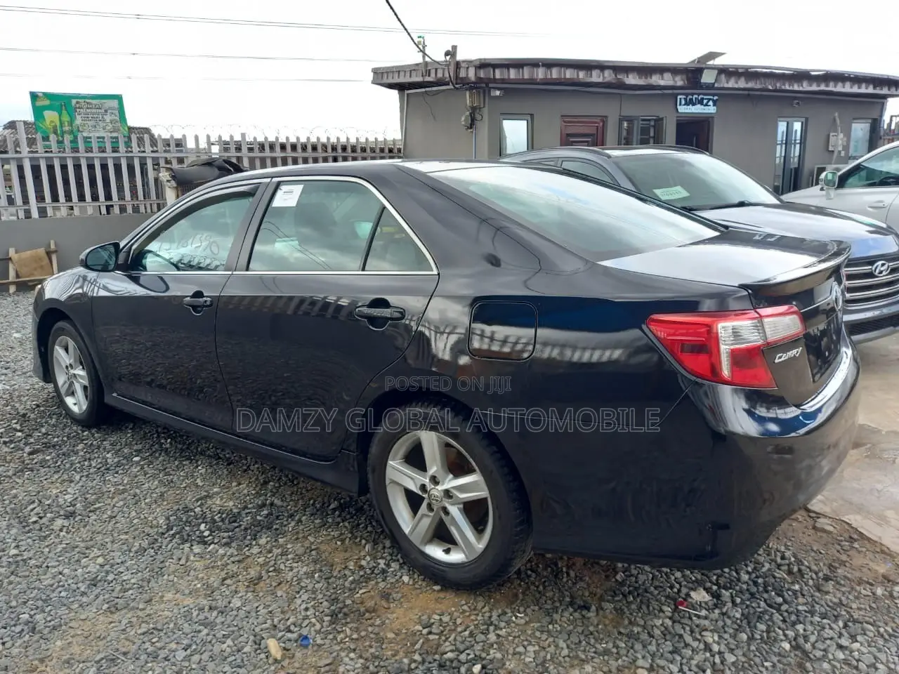 Toyota Camry SE 4dr Sedan (2.5L 4cyl 6A) 2013 Black