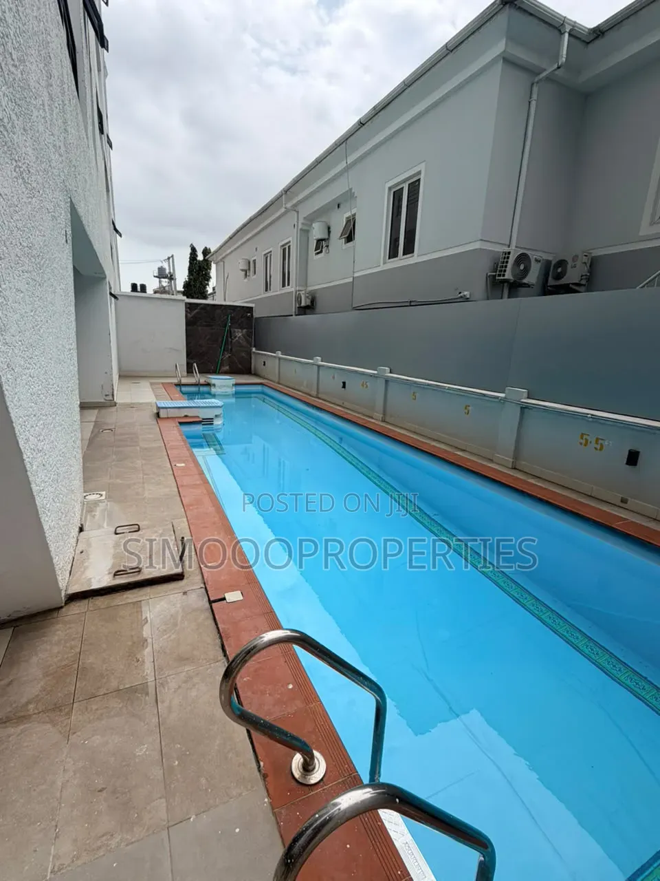 4bdrm Apartment in Lekki Phase1, Lekki for rent