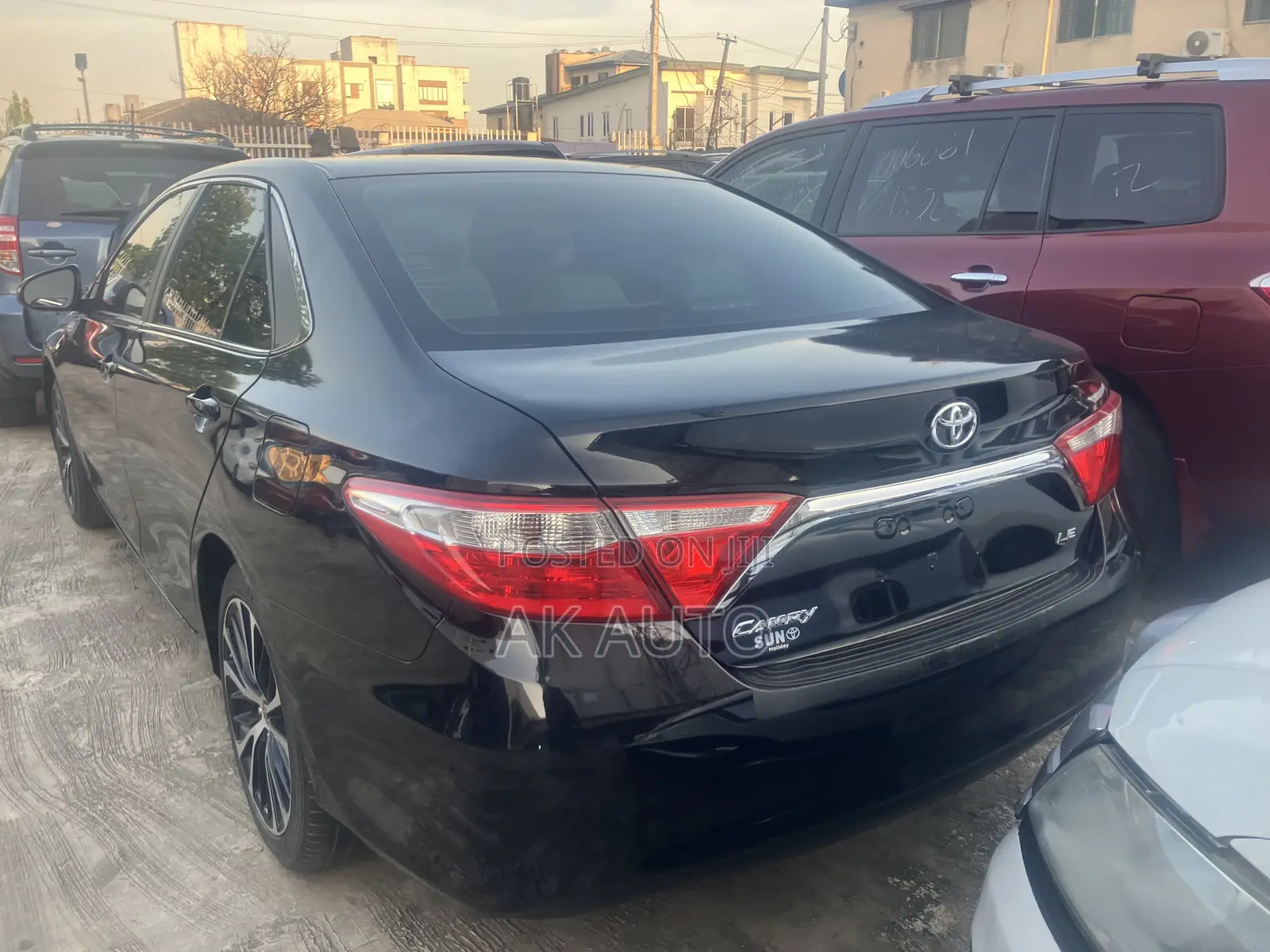 Toyota Camry LE 4dr Sedan (2.5L 4cyl 6A) 2015 Blue