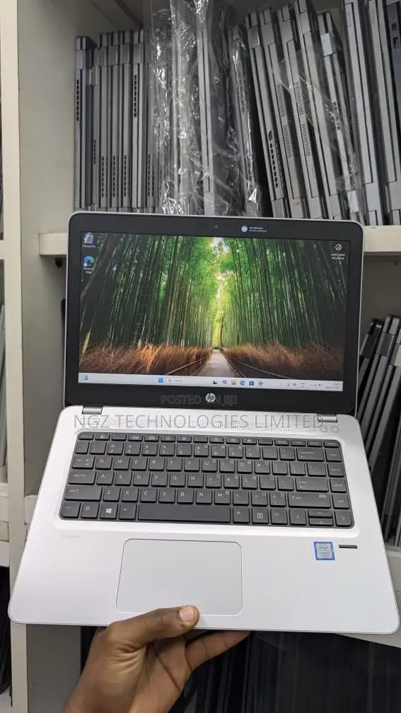 Laptop HP ProBook 440 G4 8GB Intel Core i7 SSD 256GB