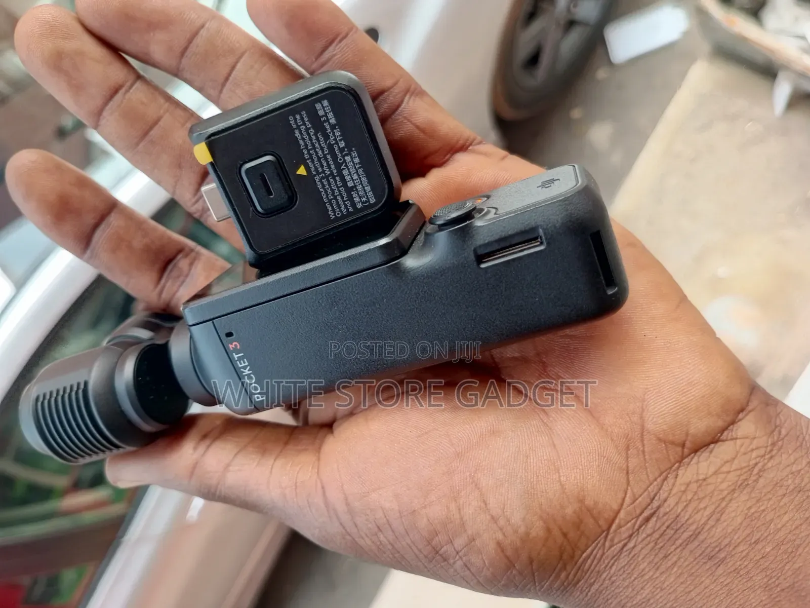 DJI Osmo Pocket 3