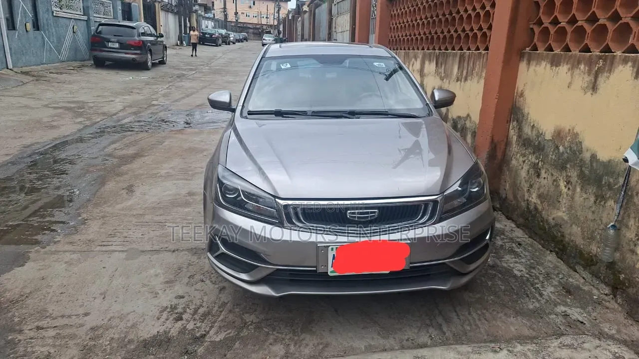 Geely Emgrand EC7 2021 Gray