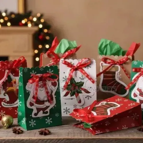 Small Christmas Theme Gift Bag(for Treat)per Dozen