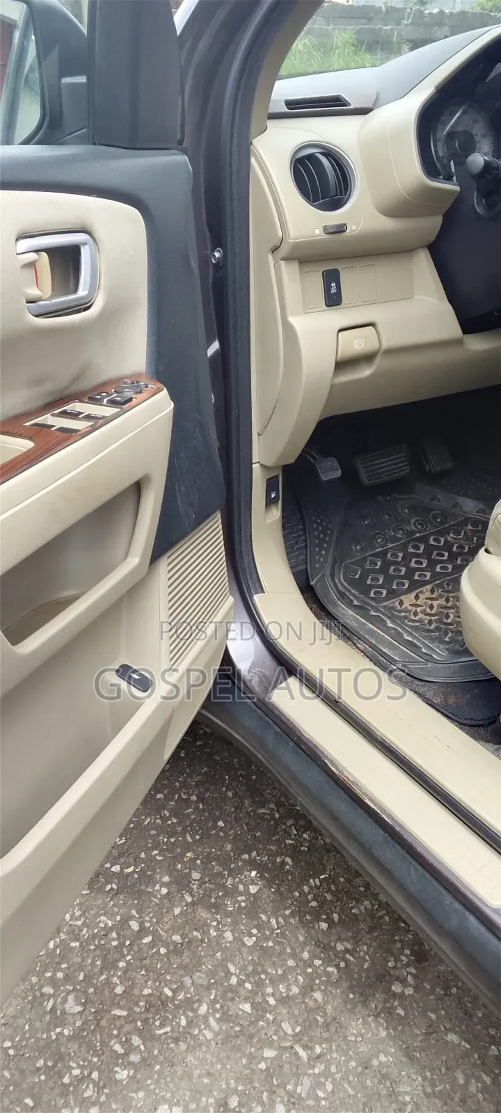 Honda Pilot 2012 Brown