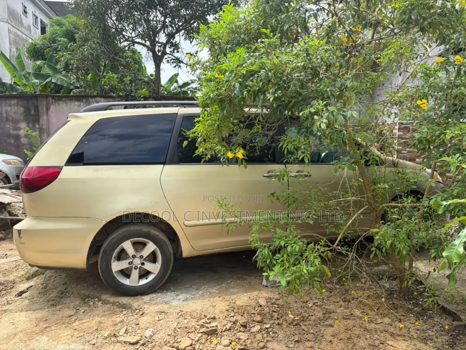 Toyota Sienna XLE FWD 2006 Gold