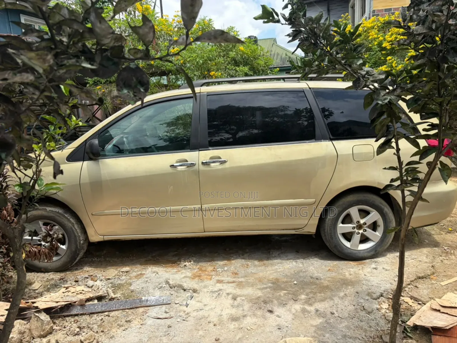 Toyota Sienna XLE FWD 2006 Gold