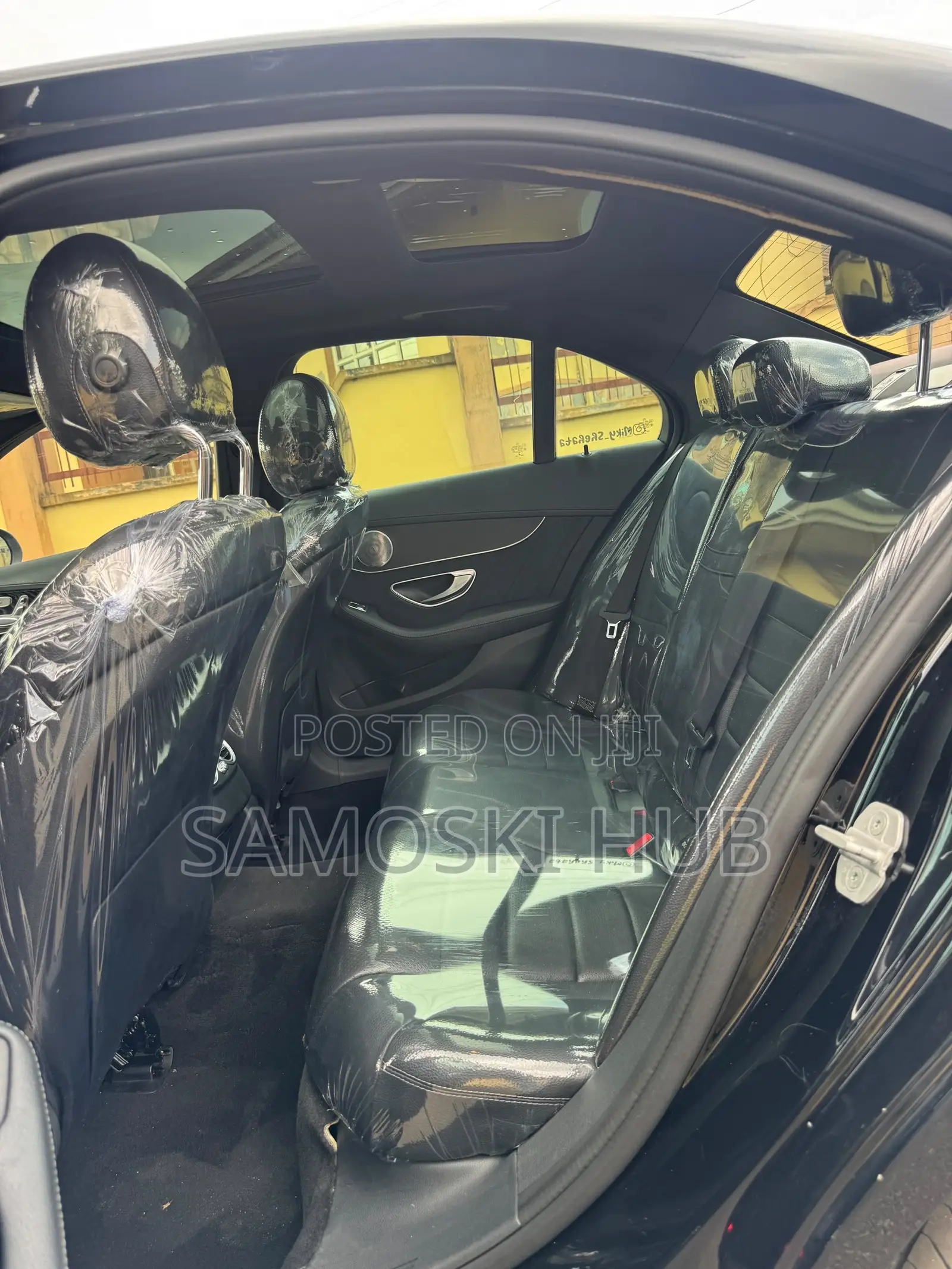 Mercedes-Benz C300 2015 Black