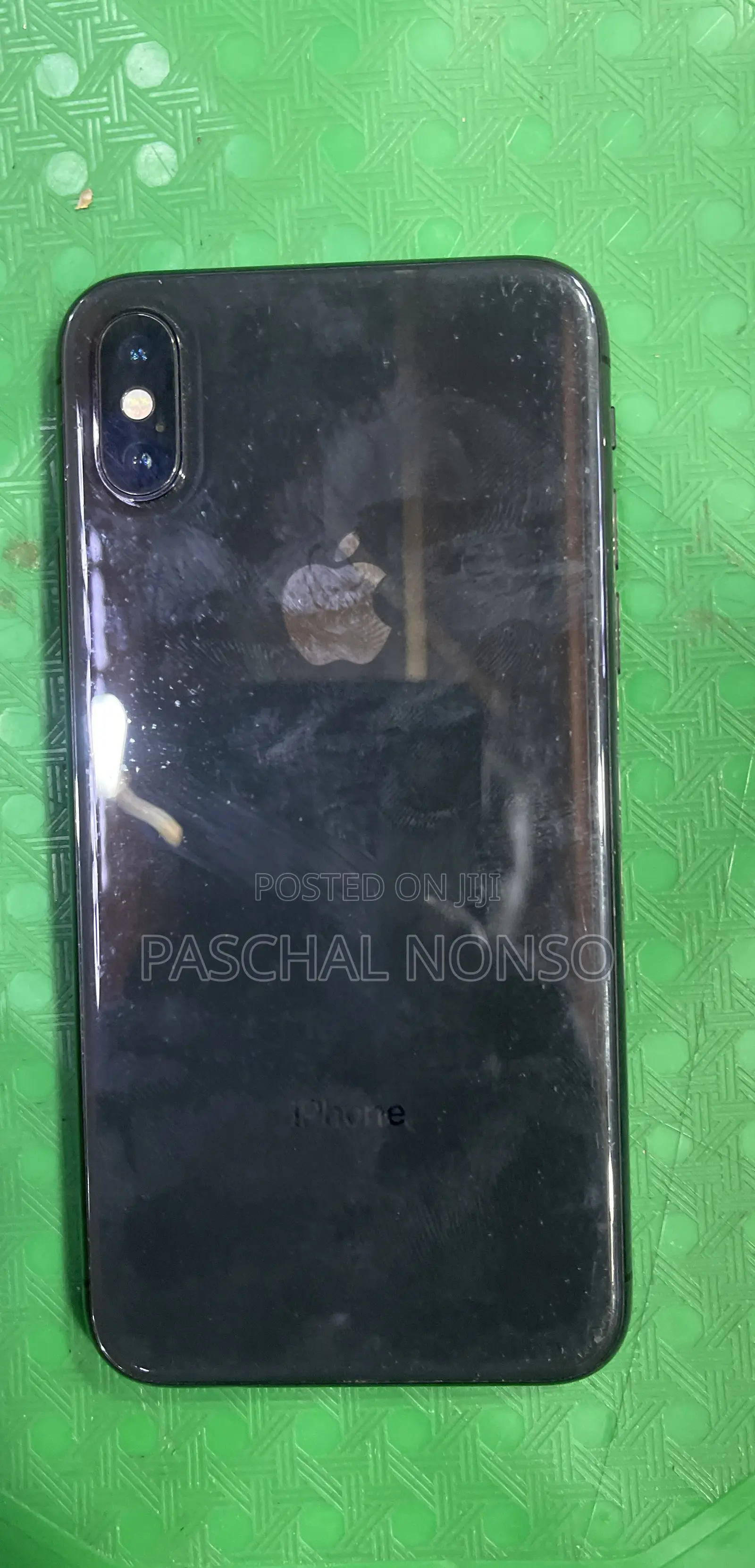 Apple iPhone X 64 GB Black