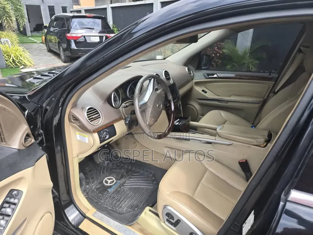 Mercedes-Benz GL-Class 2010 Black