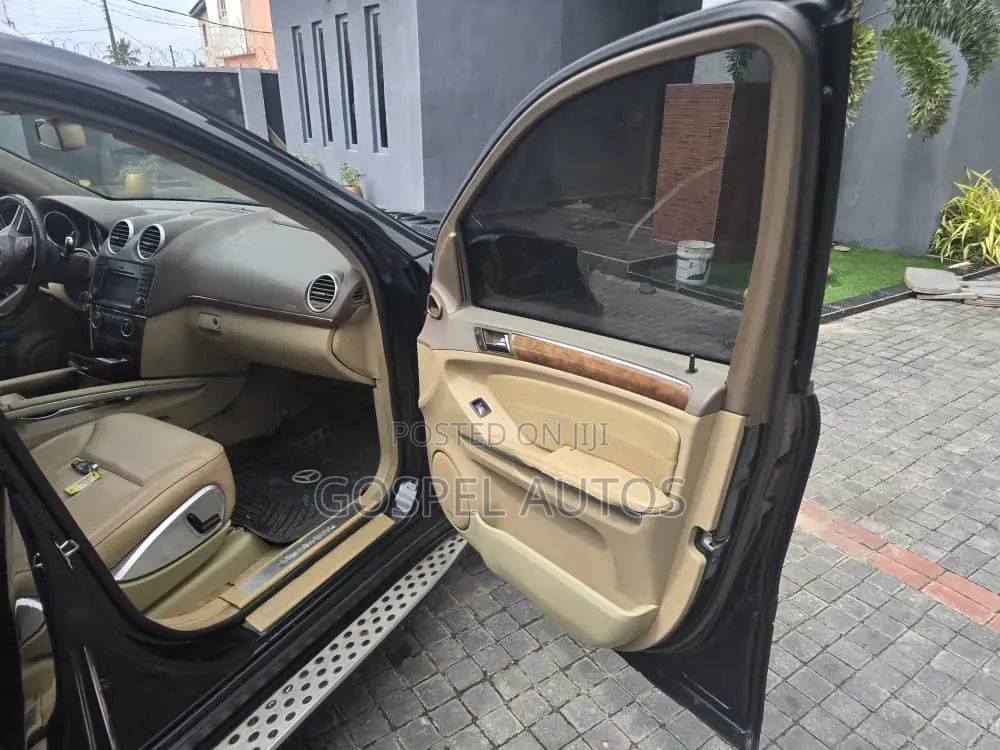 Mercedes-Benz GL-Class 2010 Black