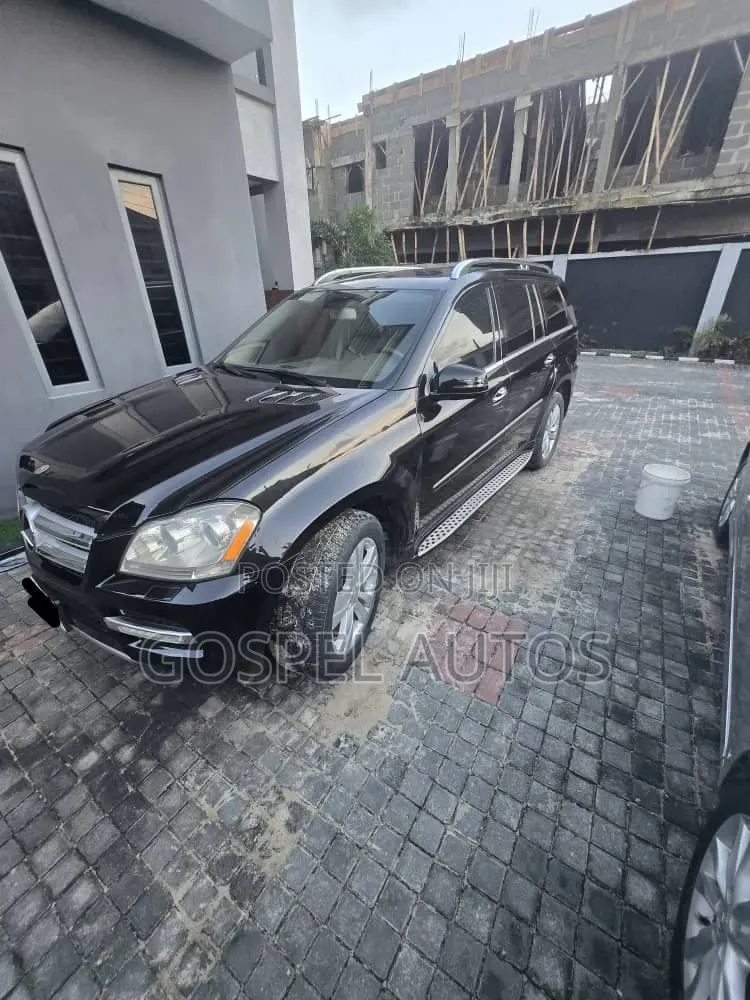 Mercedes-Benz GL-Class 2010 Black