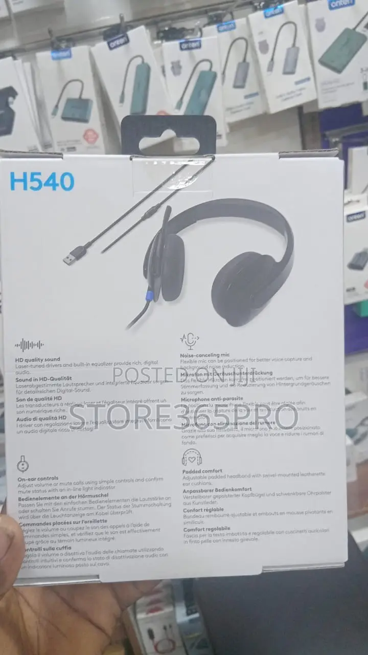 Wired Headset With Noise Canceling Mic USB Jack
