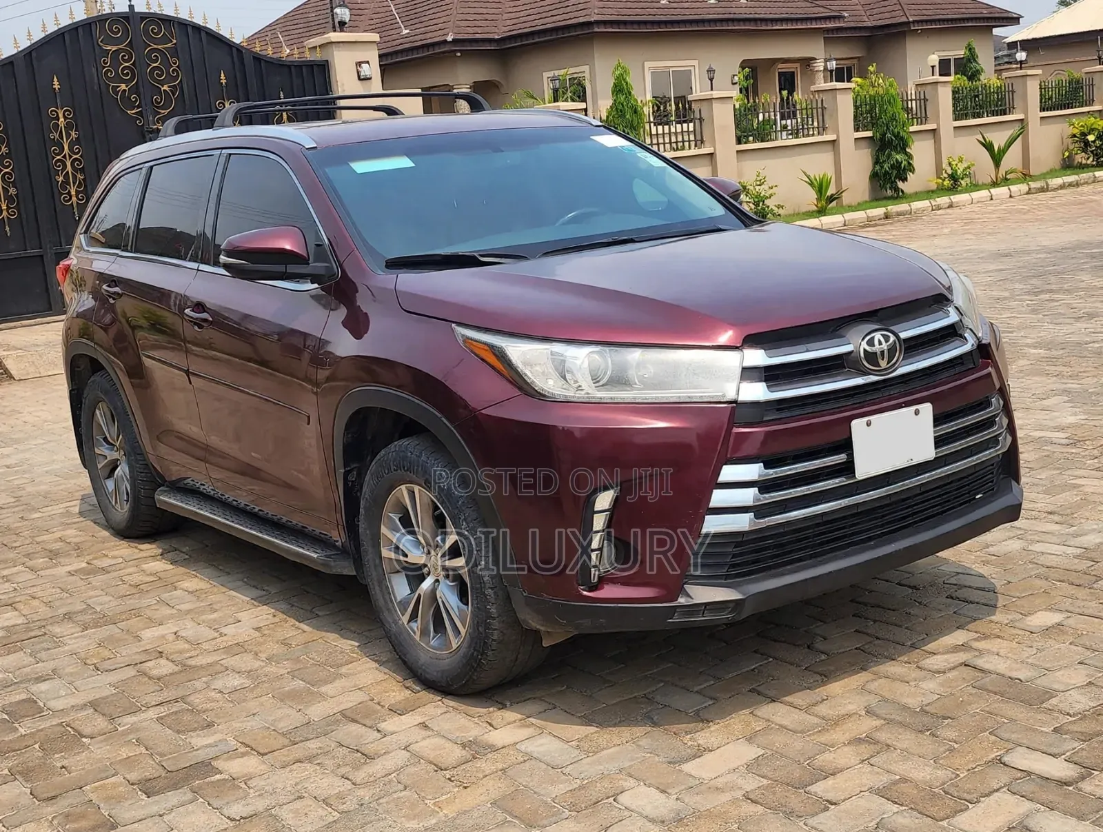 Toyota Highlander XLE 4dr SUV AWD (3.5L 6cyl 6A) 2015 Burgundy