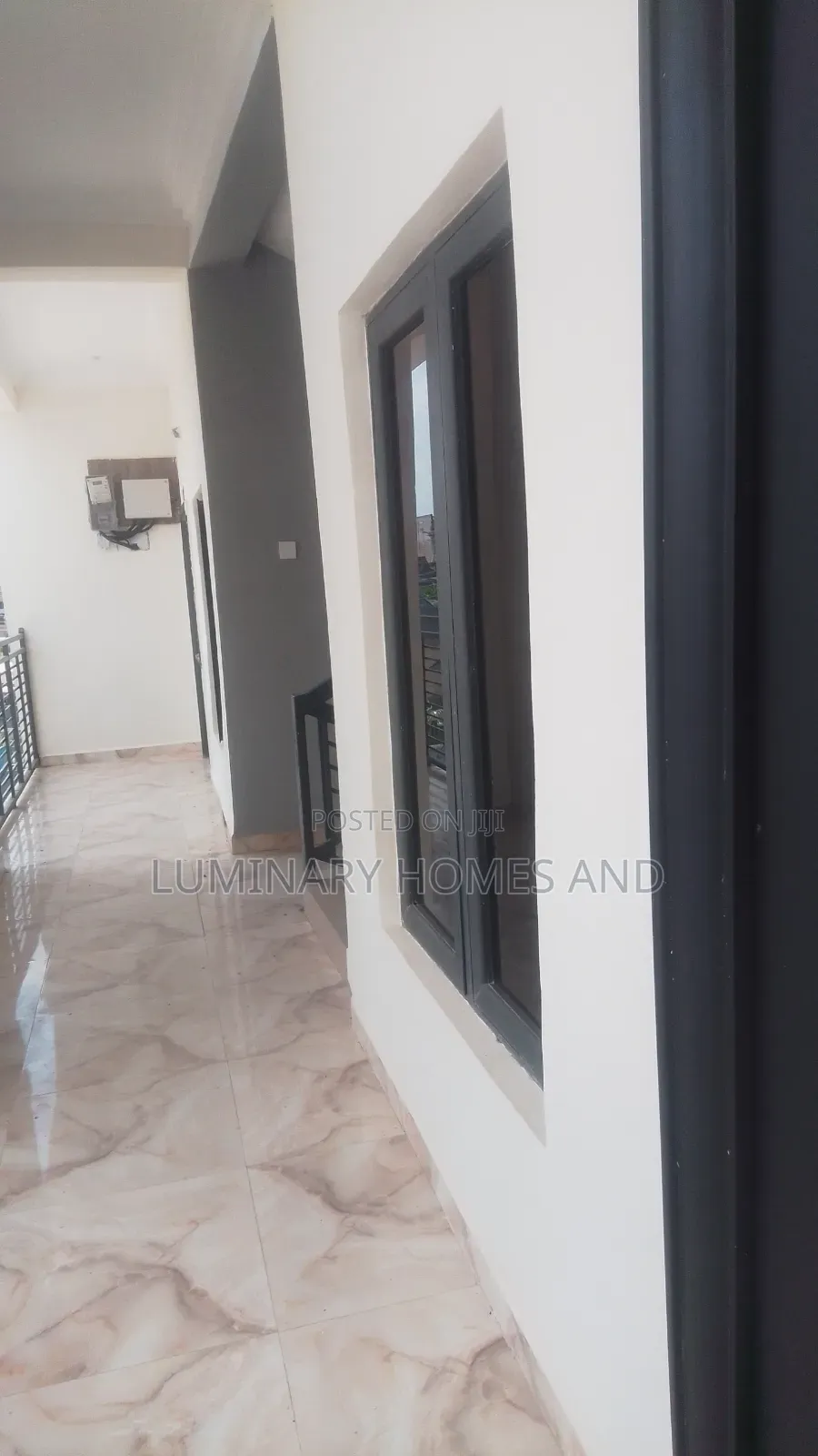 3bdrm Block of Flats in Adjacent To Dunamis, FHA for rent