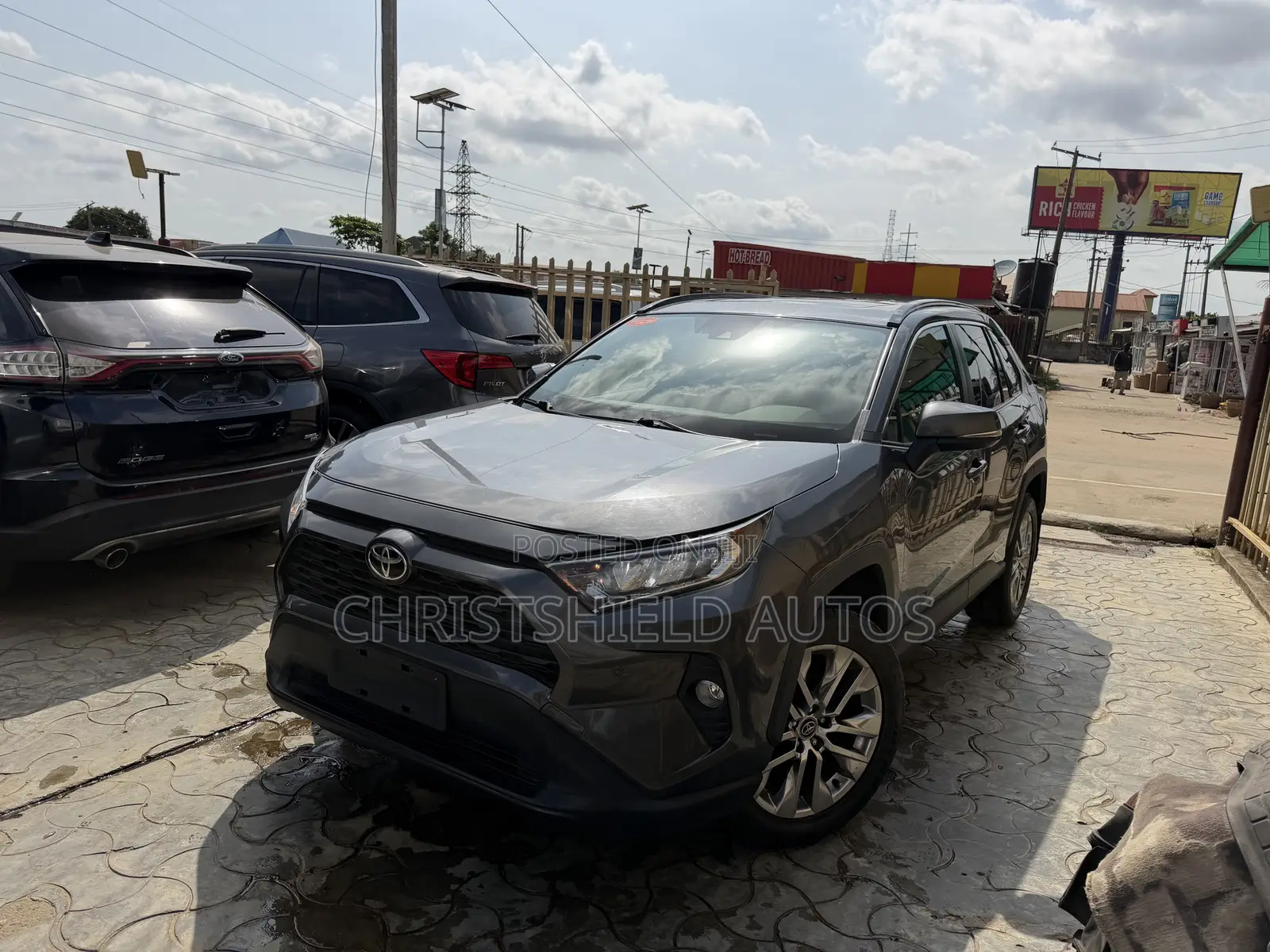 Toyota RAV4 XLE Premium AWD 2020 Gray