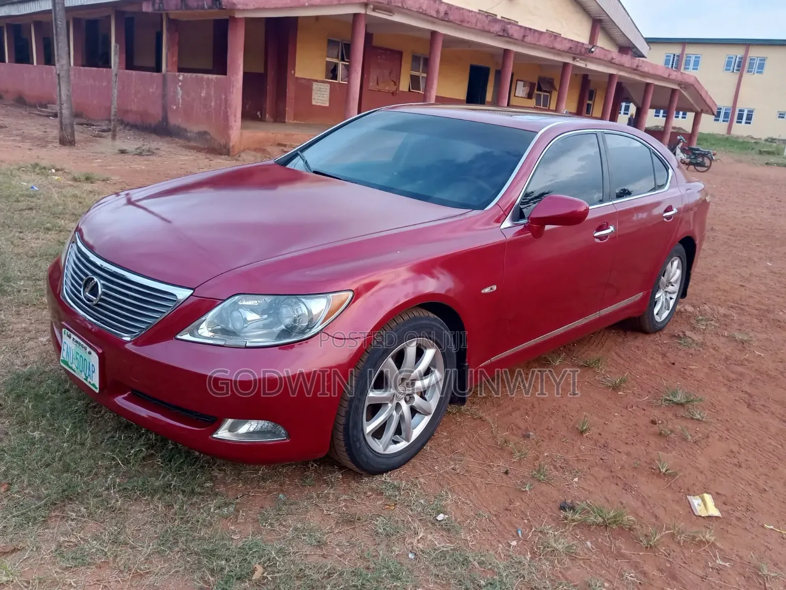Lexus LS 2008 Red