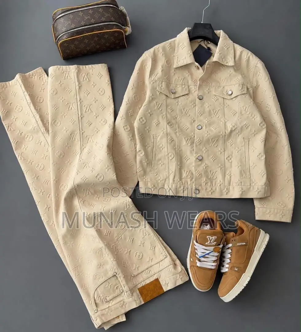 Luxury Louis Vuitton Up and Down for Classic Men