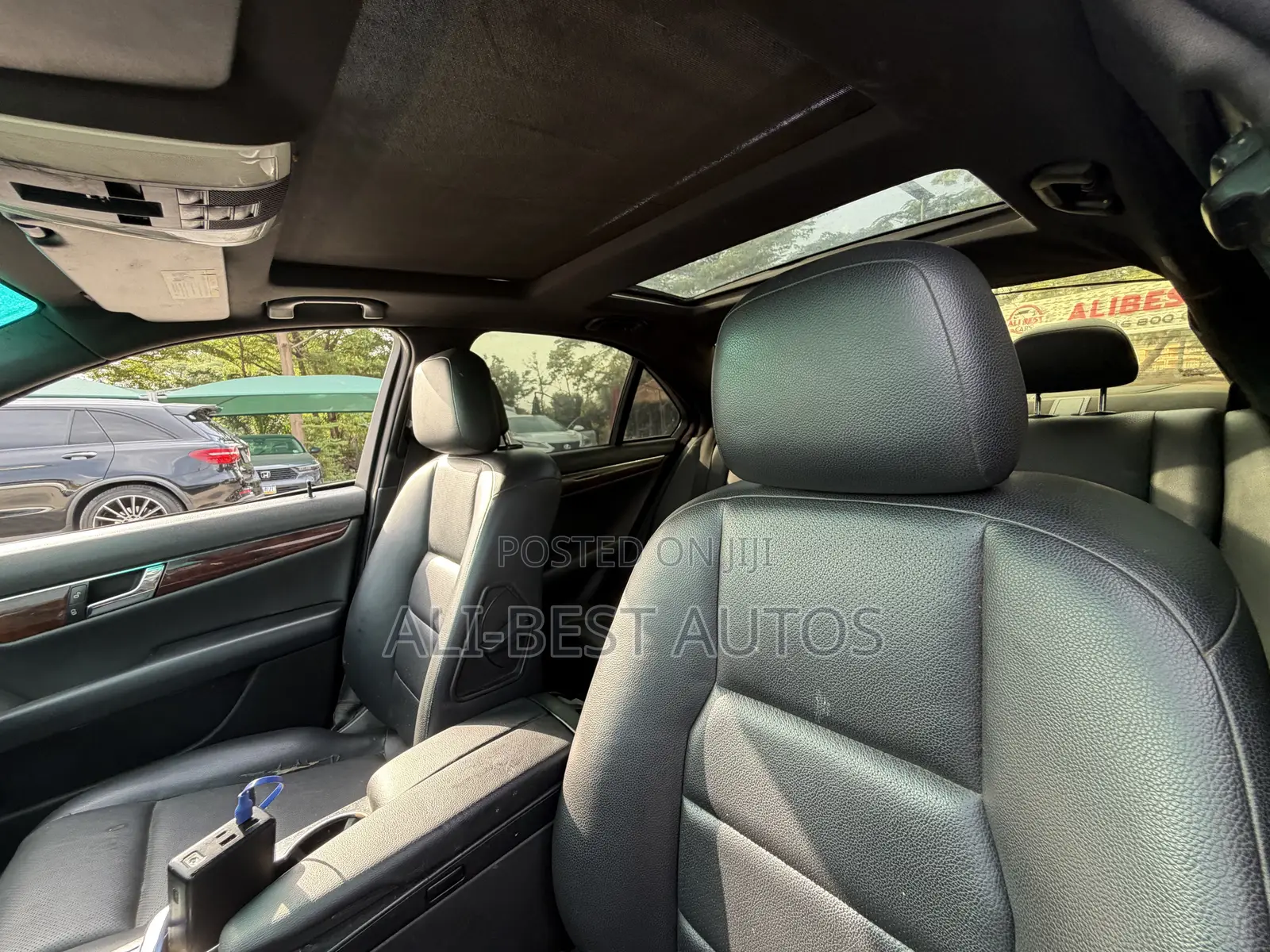 Mercedes-Benz C300 2008 Black