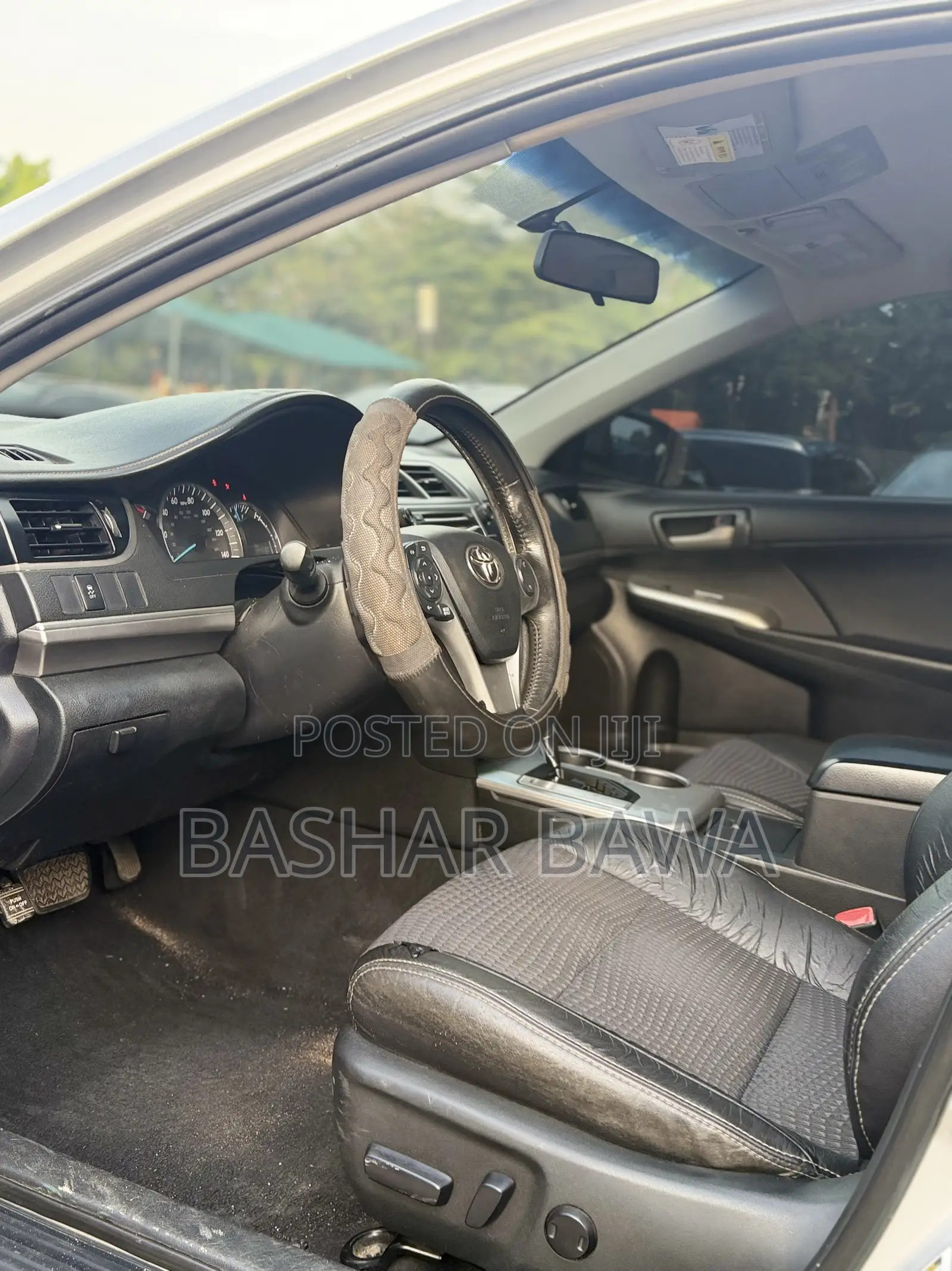 Toyota Camry SE 4dr Sedan (2.5L 4cyl 6A) 2014 Silver