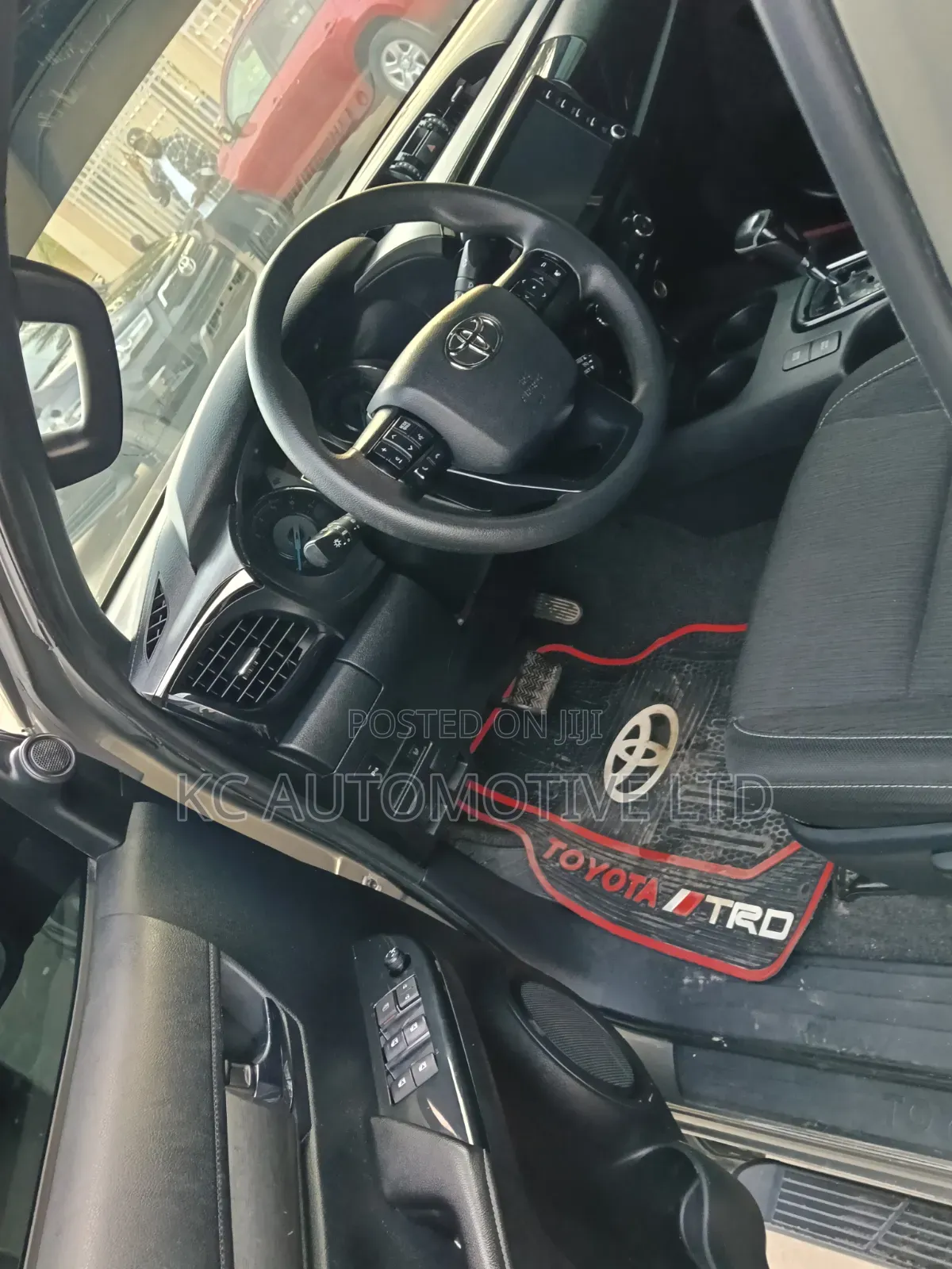 Toyota Hilux 2021 Green