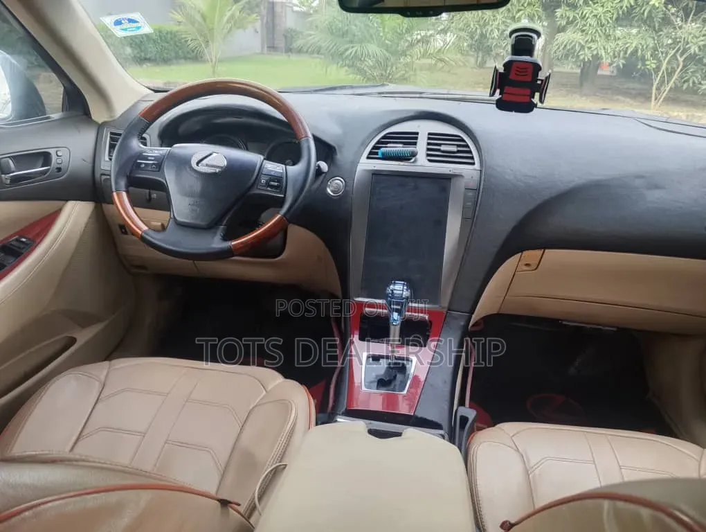Lexus ES 350 2010 Black