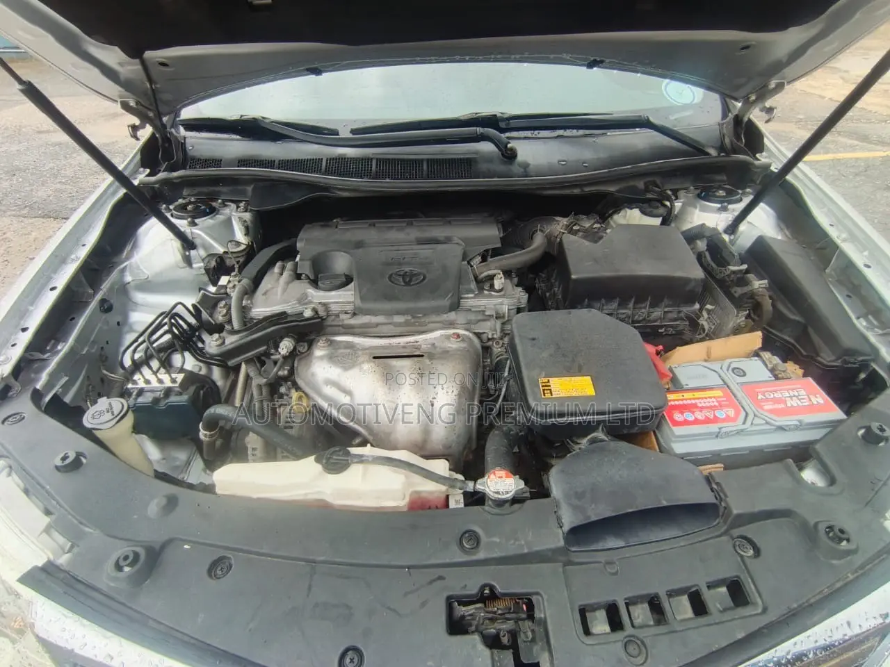 Toyota Camry LE 4dr Sedan (2.5L 4cyl 6A) 2012 Silver