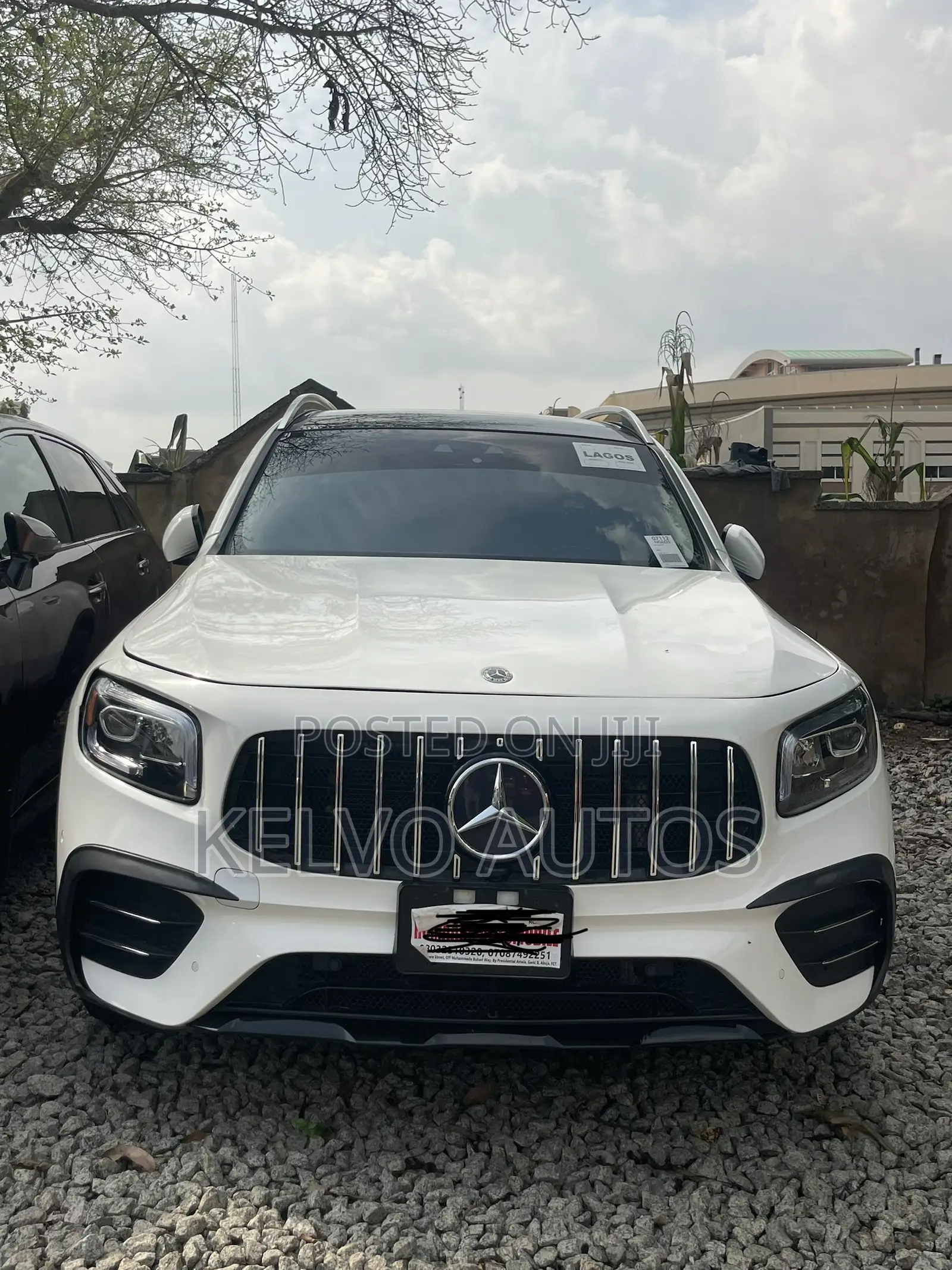 Mercedes-Benz GLB-Class 2020 Off white