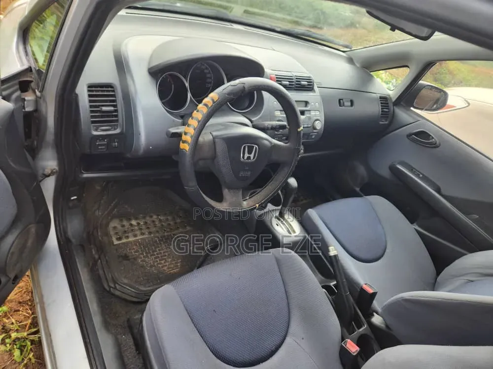 Honda Jazz 2006 Silver