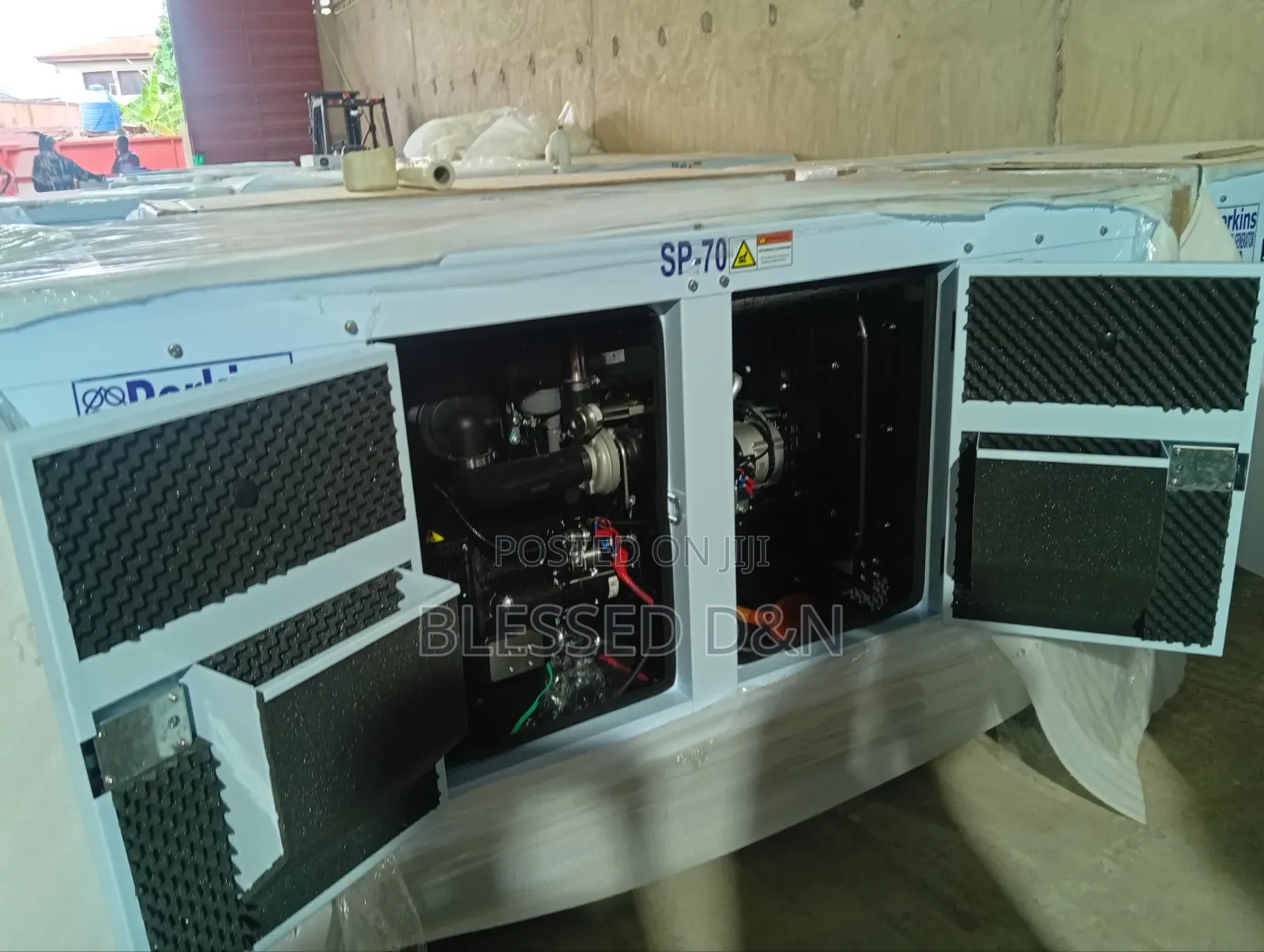 70KVA Heavy-Duty Perkins Soundproof Diesel Generator Engine