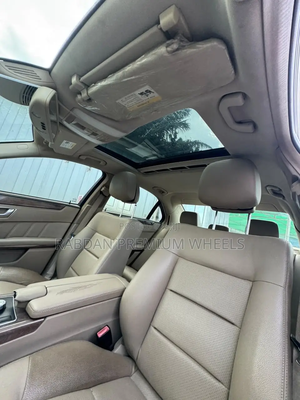 Mercedes-Benz E350 Base 4Matic Sedan AWD (3.5L 6cyl 7A) 2014 White