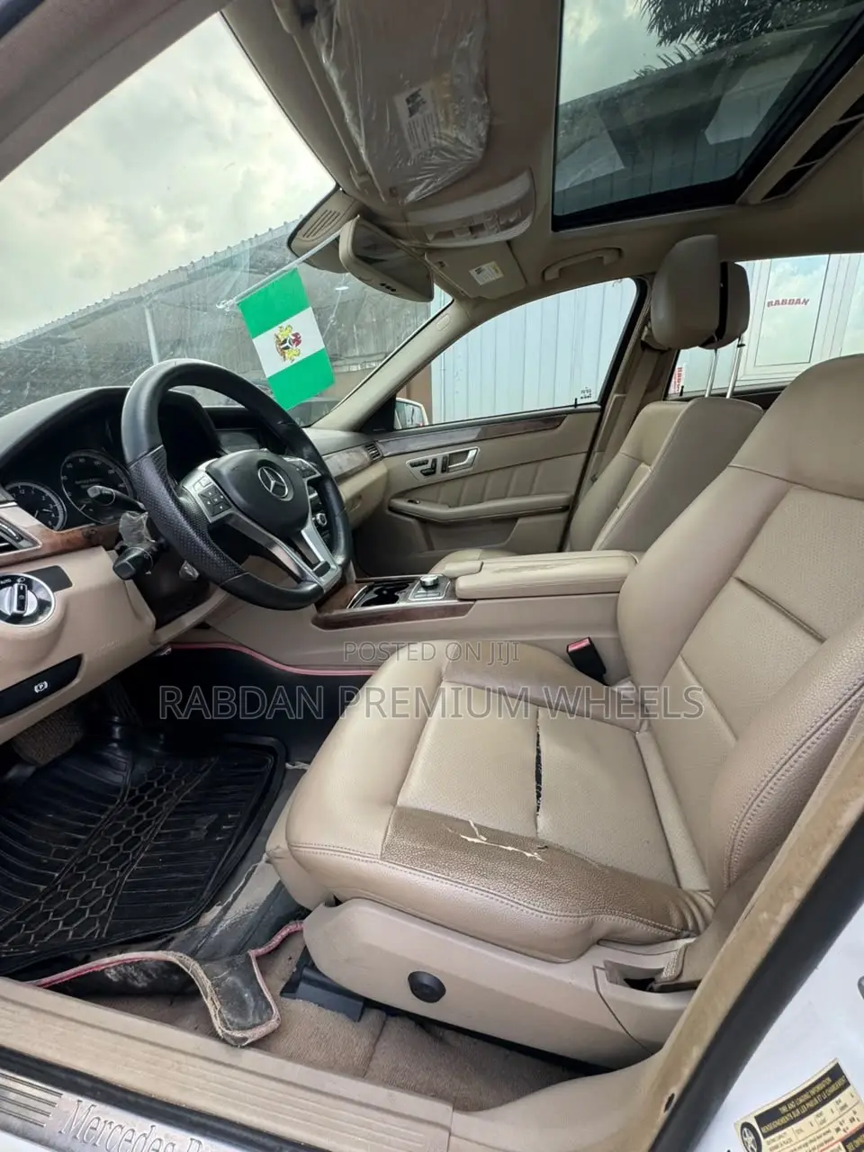 Mercedes-Benz E350 Base 4Matic Sedan AWD (3.5L 6cyl 7A) 2014 White