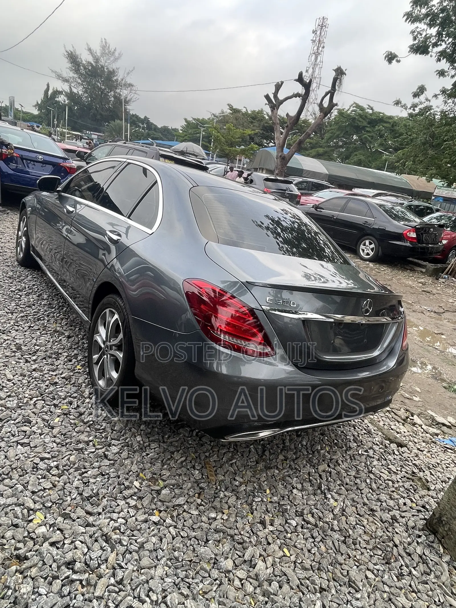 Mercedes-Benz C300 2017 Gray