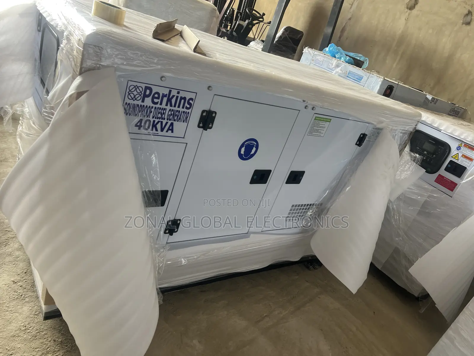 New 40kva Perkins Soundproof Diesel Generator 100% Copper Coil