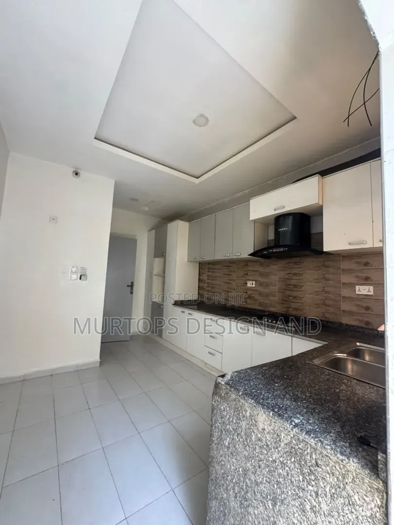 Studio Apartment in 80, Lekki Phase 2 for rent