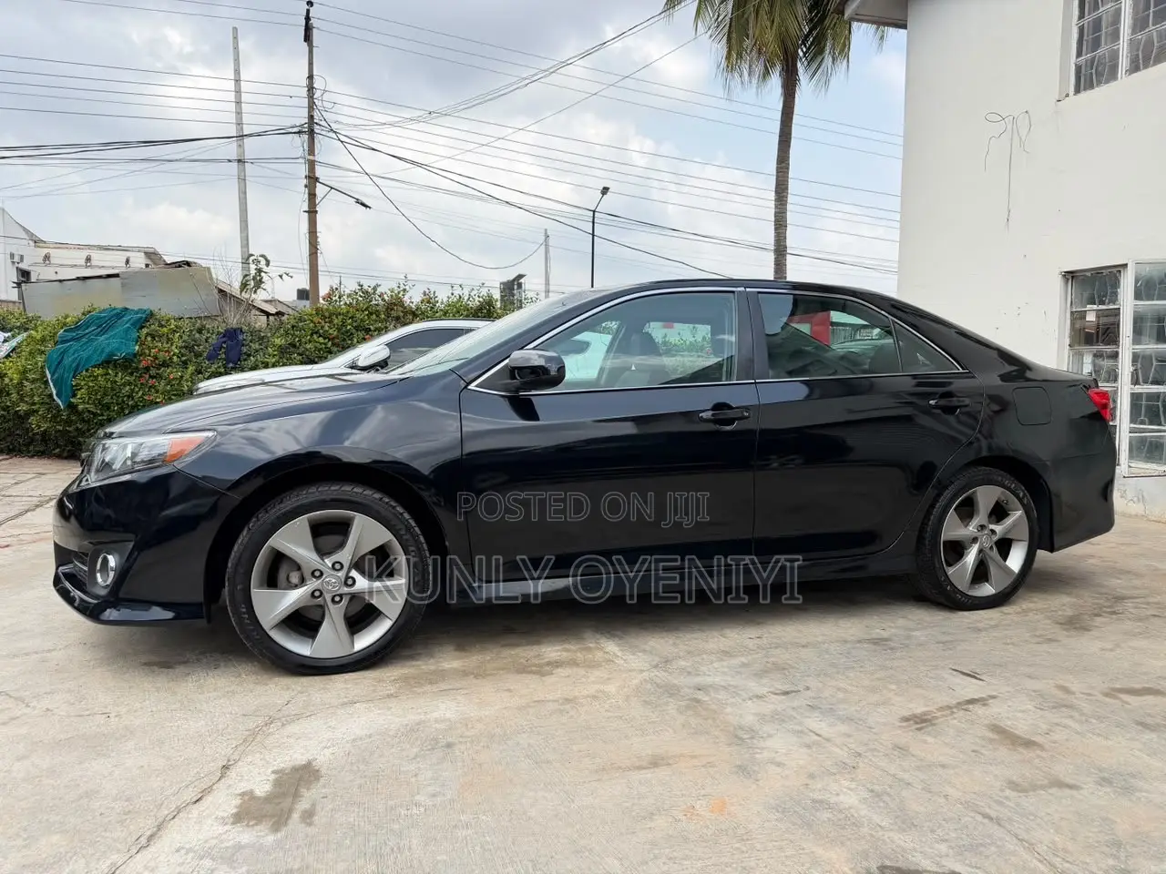 Toyota Camry SE 4dr Sedan (2.5L 4cyl 6A) 2012 Black