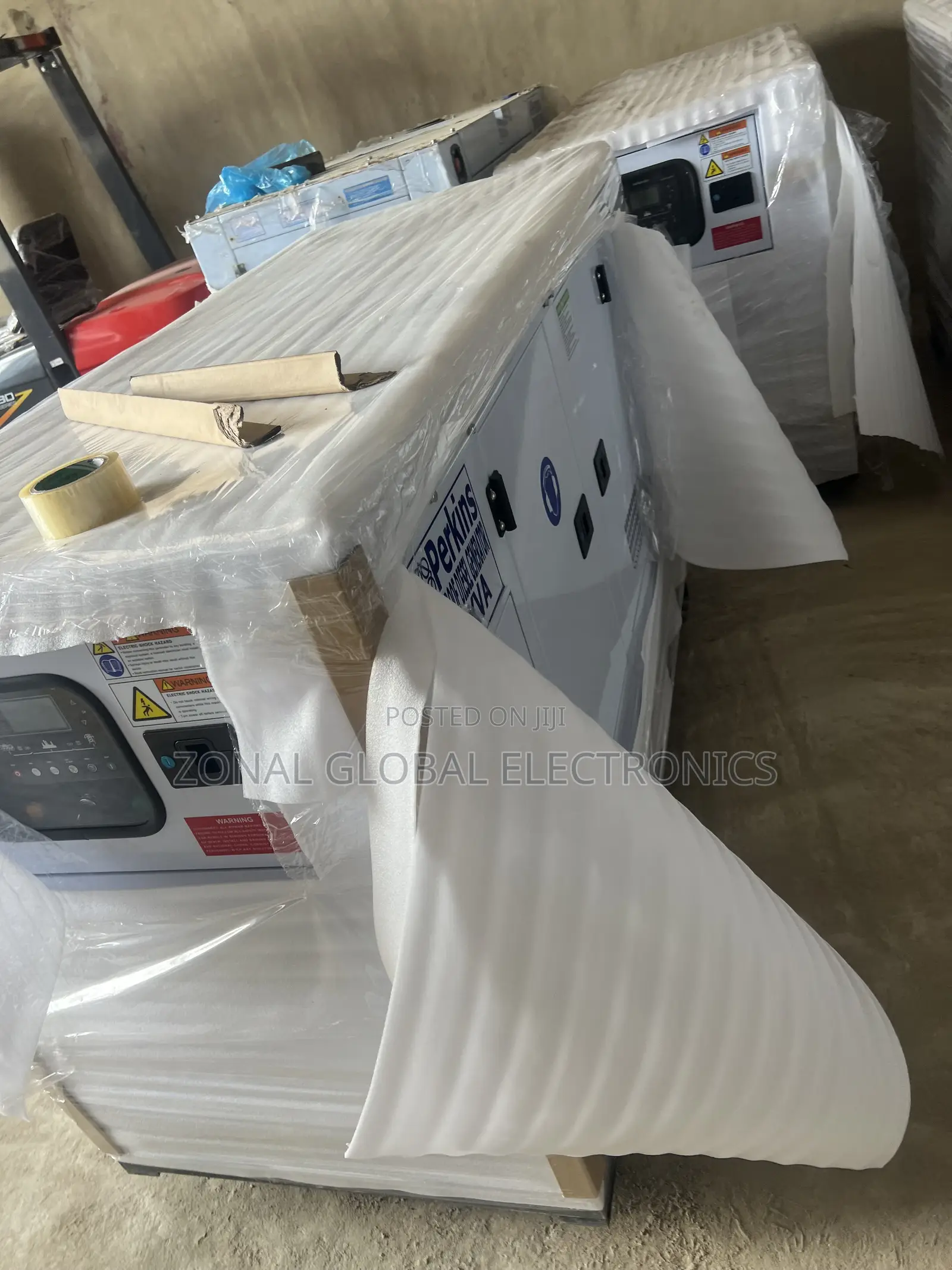 40kva Perkins Soundproof Diesel Generator 100% Copper Coil