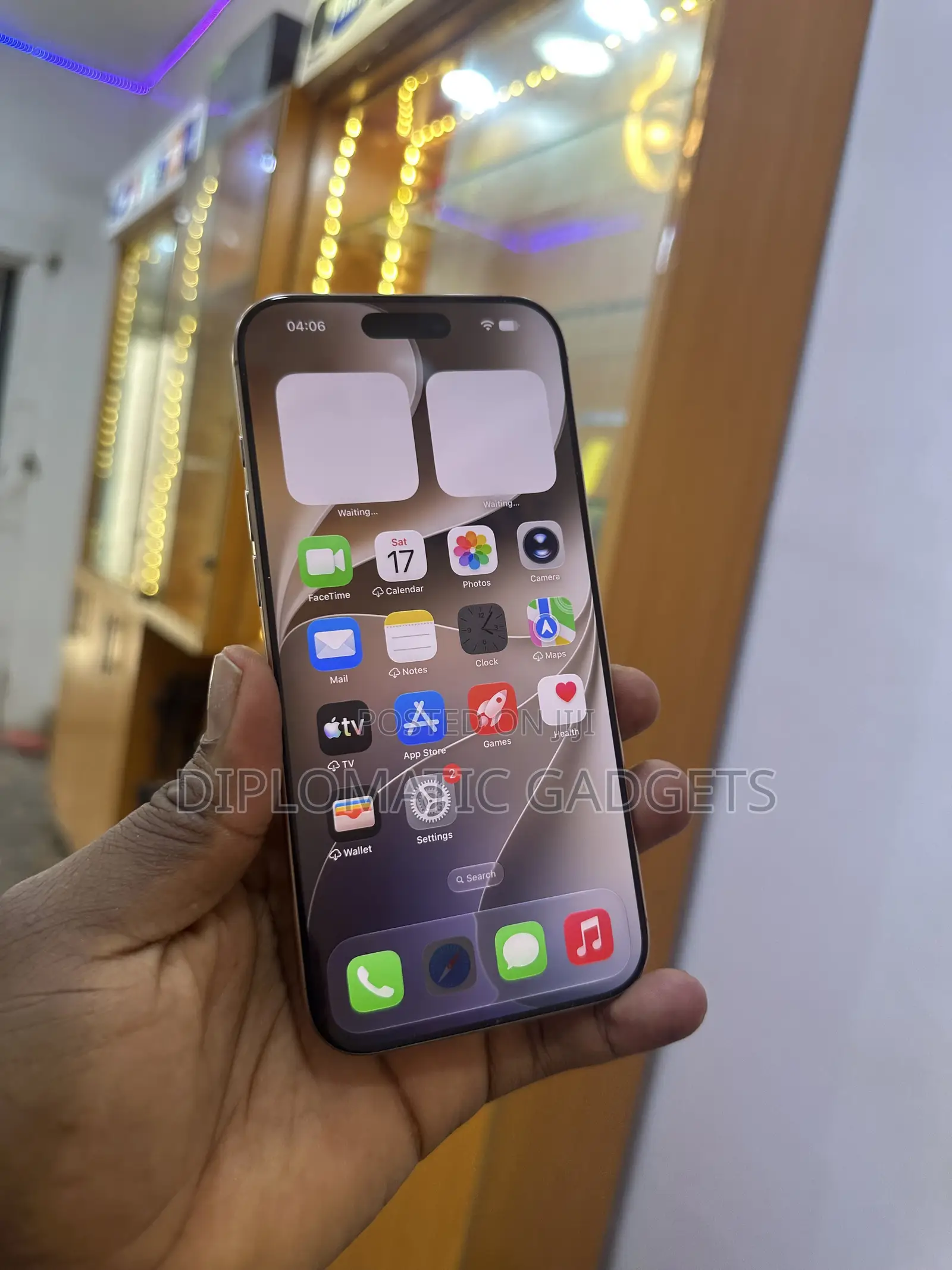 Apple iPhone 16 Pro Max 256 GB Gold