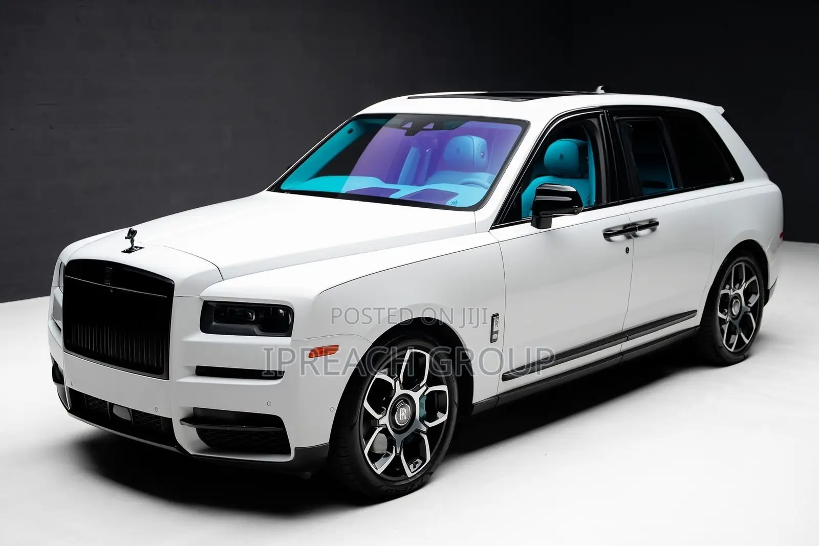 Rolls-Royce Cullinan Base 2019 White