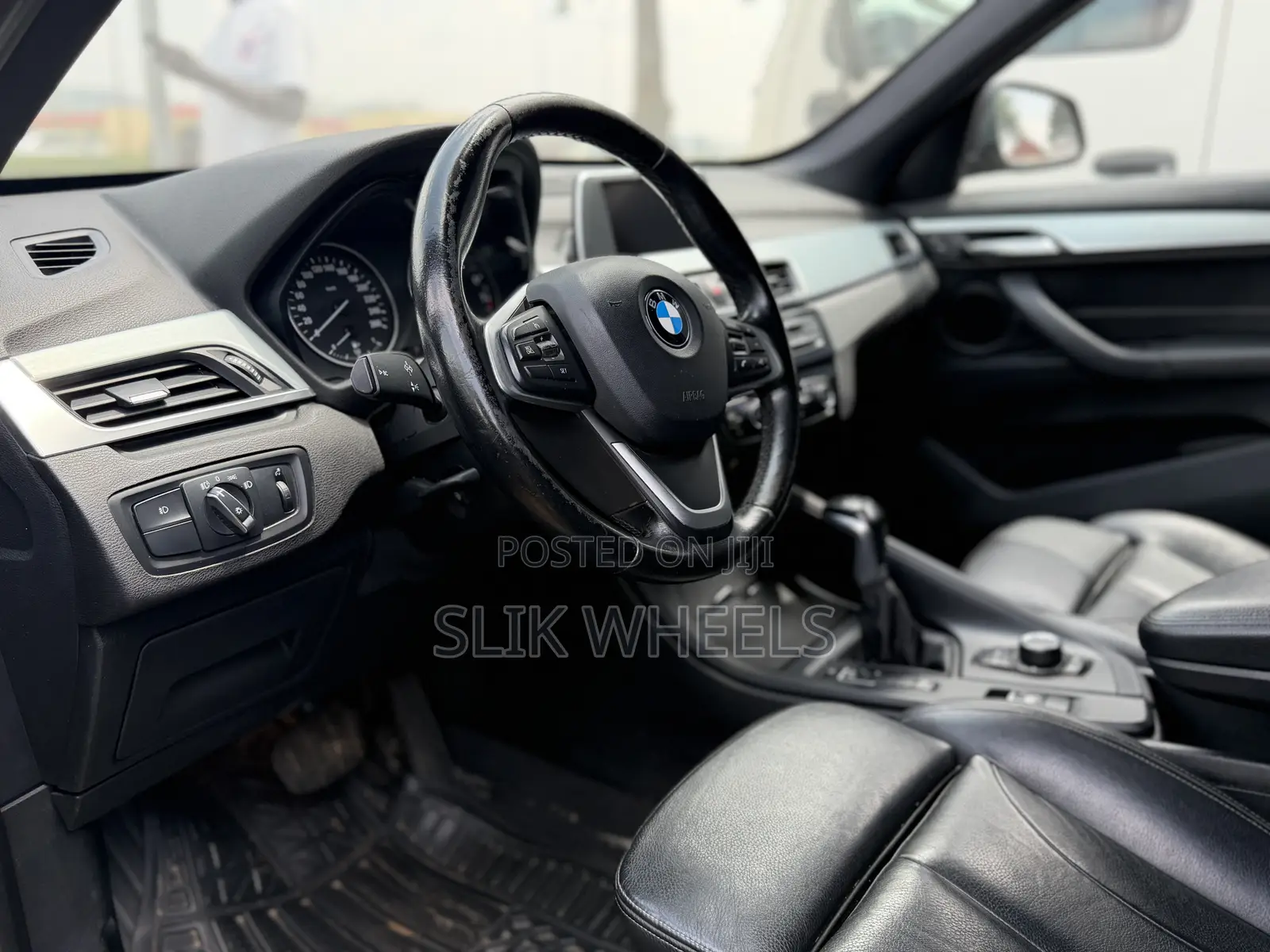 BMW X1 xDrive28i AWD 2017 Gray
