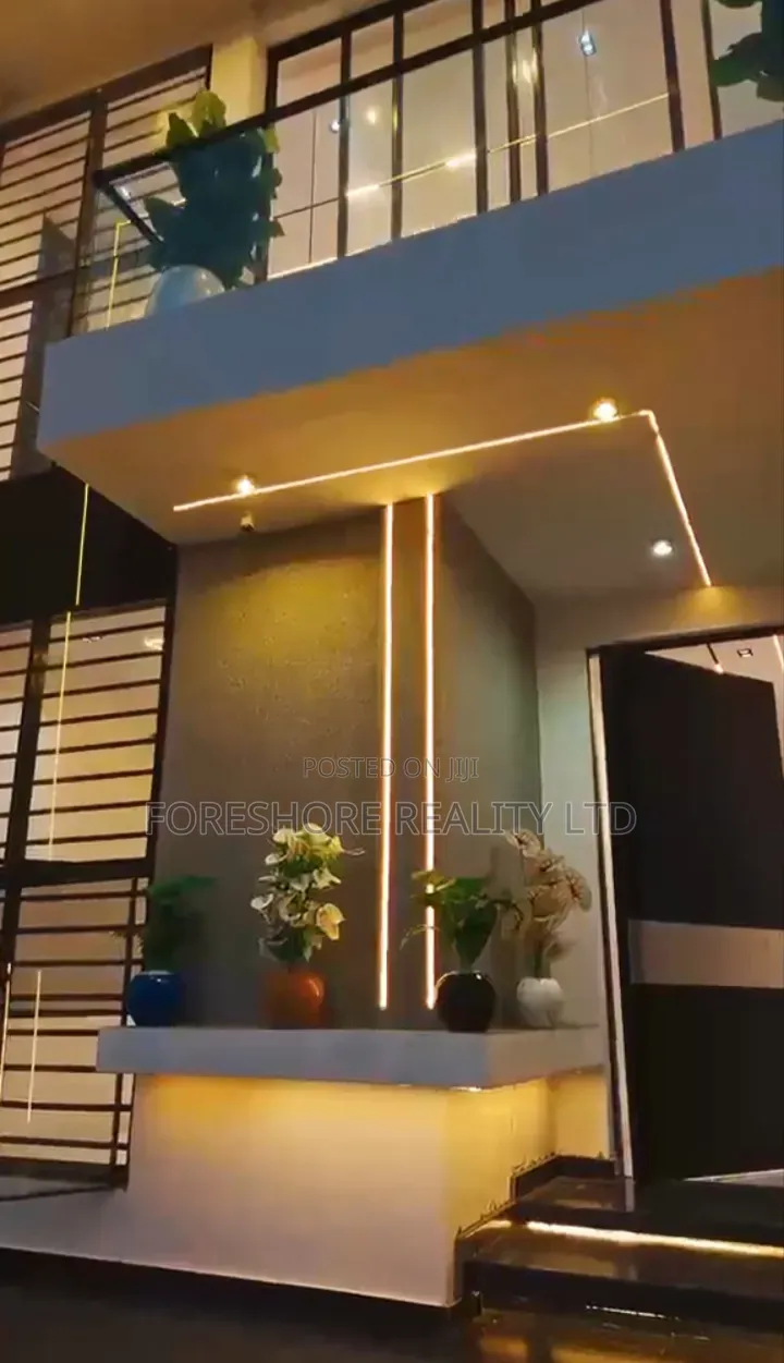 5bdrm Duplex in Ikate for sale
