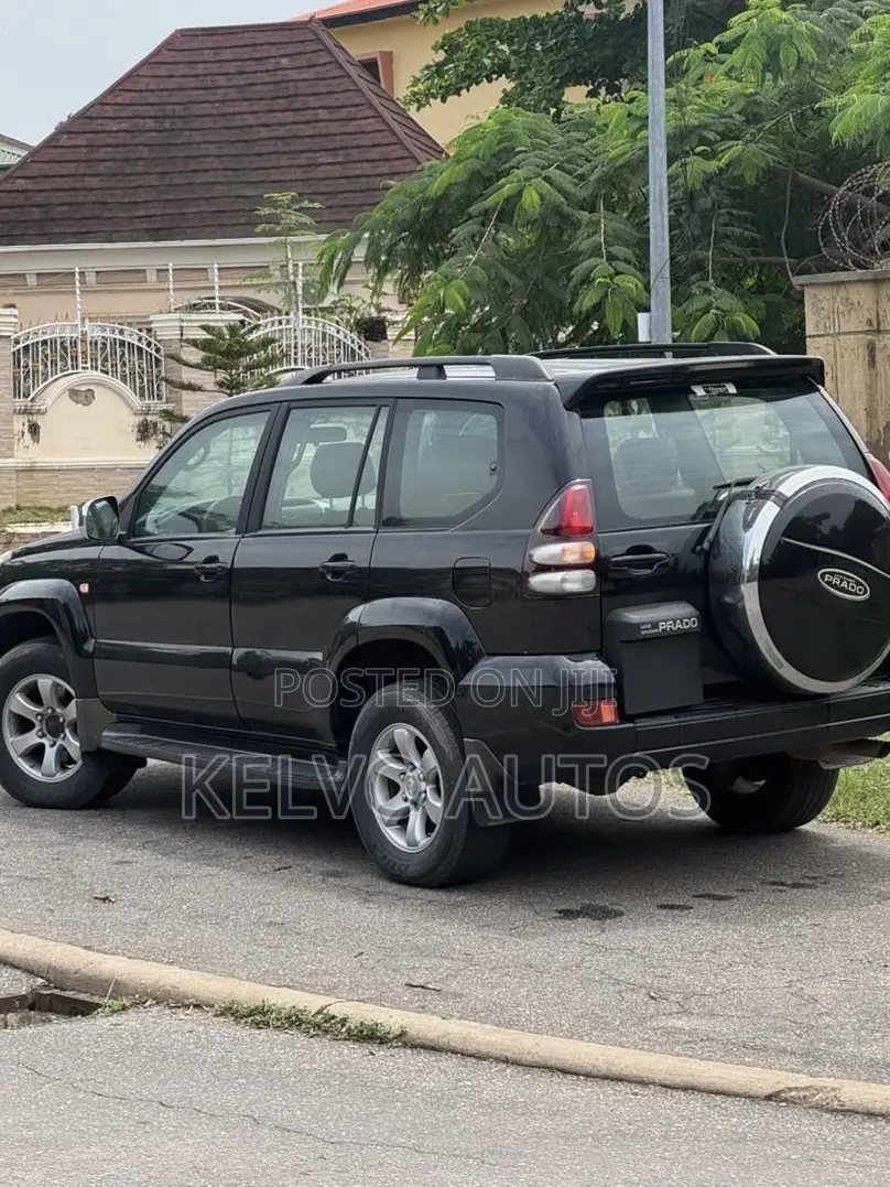 Toyota Land Cruiser Prado 2009 Black